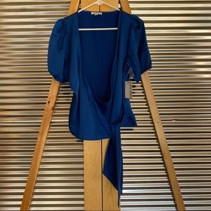 Business Casual NWT Nine West Blue flowy soft blouse
